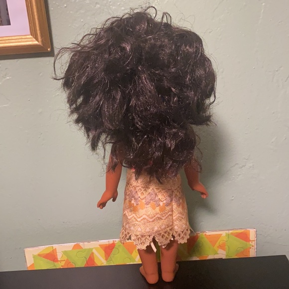 Disney Moana Singing Doll - Picture 5 of 10